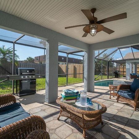Oceanview Haven - 2Br Beach Townhome With Patio, Shared Heated Pool Steps From Paradise Beach Park! Melbourne Exterior foto